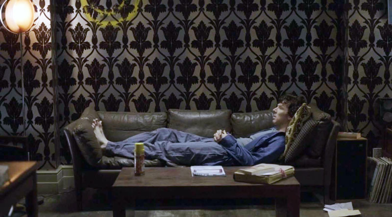 Воссоздаем интерьеры сериала "Шерлок" с помощью магазина Обойкин